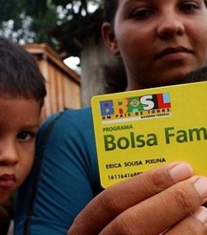 Bolsa Família repassa, em abril, R$ 8,4 mi a beneficiários de Maceió