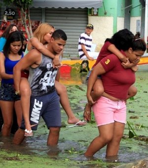 Após enchentes, Estado investiga oito mortes suspeitas de leptospirose