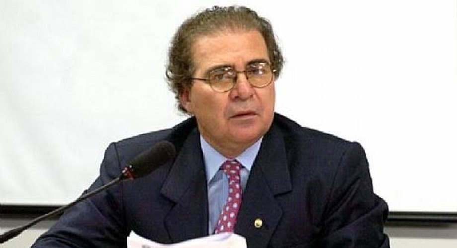 Olavo Calheiros pode ser o indicado para a vaga de Cícero Amélio no Tribunal de Contas
