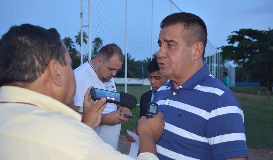 Após vitória contra o Vila Nova, Raimundo Tavares demonstra otimismo com o CSA