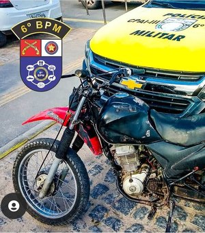 Moto roubada é recuperada pela polícia em Porto Calvo