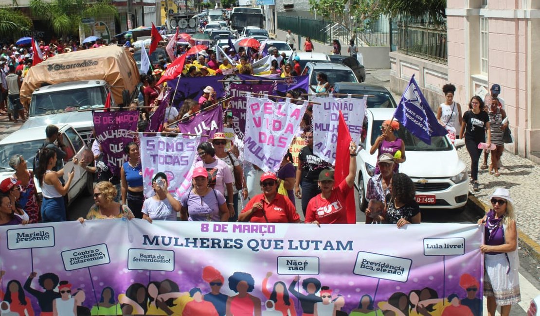 Movimentos feministas organizam intervenção para celebrar o dia Internacional da Mulher