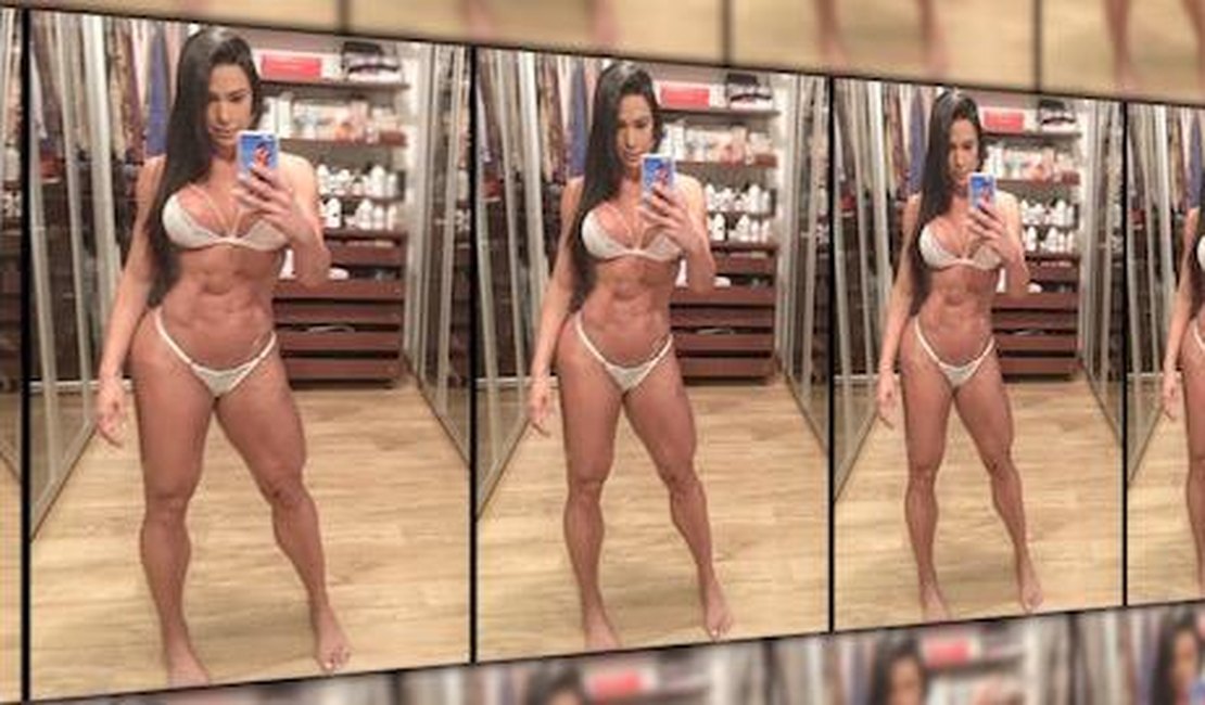 Gracyanne Barbosa choca internautas ao usar fio dental nude durante massagem no bumbum