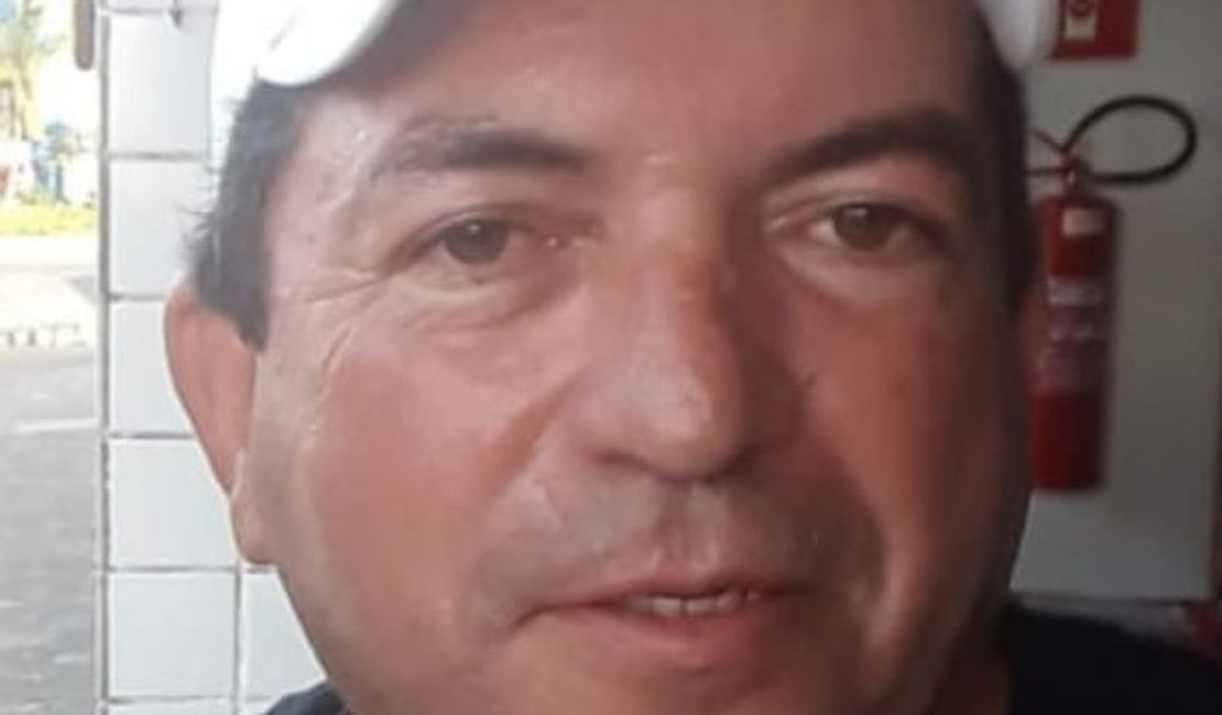 Mecânico morre após capotar veículo em Igreja Nova