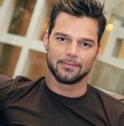 Ricky Martin se rende ao 'Lepo Lepo'