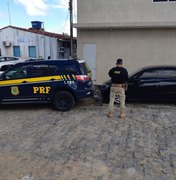 Casal é preso pela PRF após se apropriar de veículo alugado em 2018