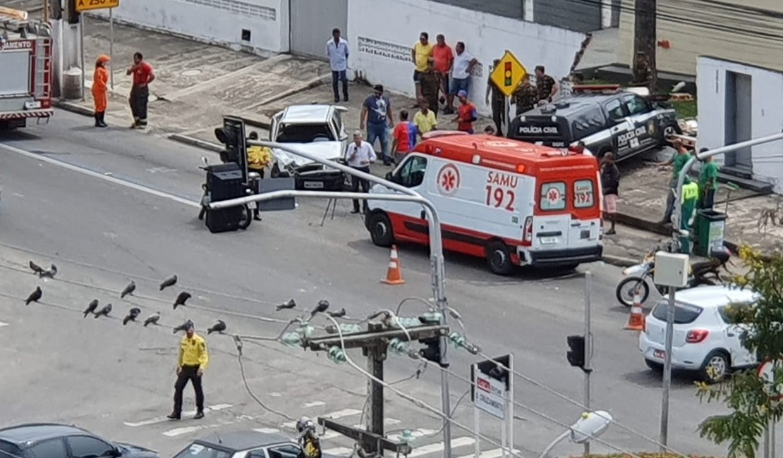 Identificadas vítimas de acidente entre carro e viatura da Polícia Civil