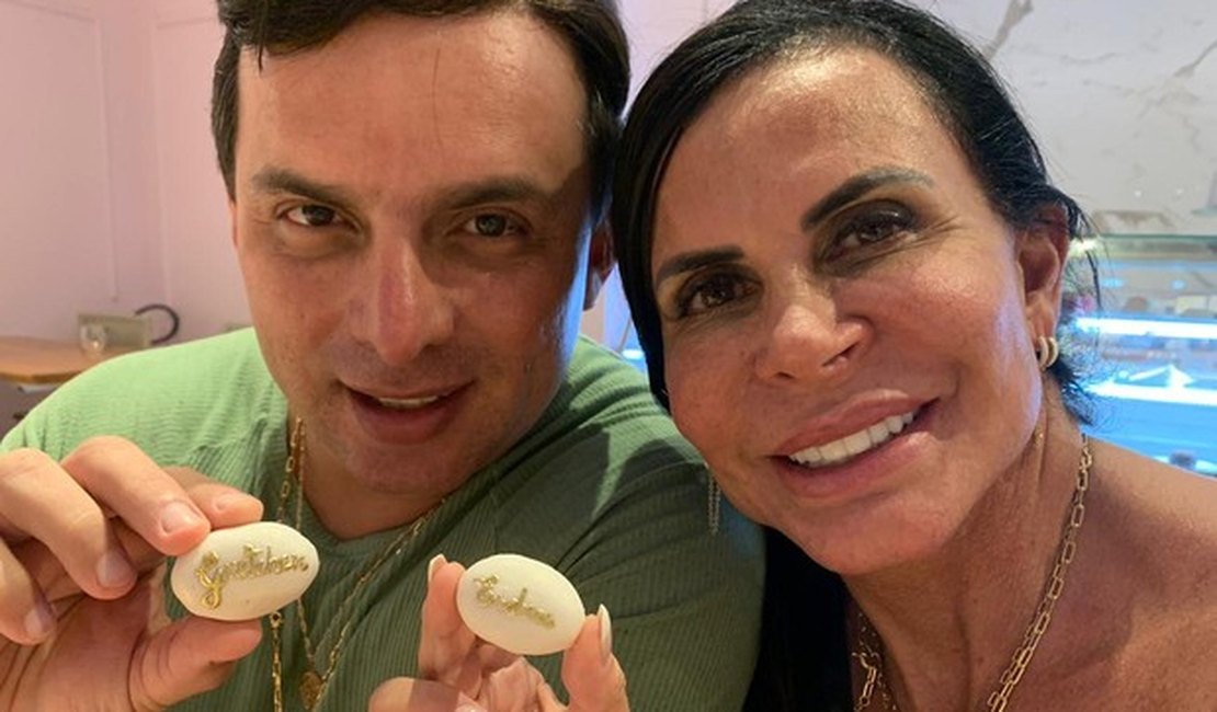 Gretchen e Esdras escolhem doces exóticos para casamento: