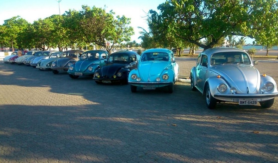 Maceioenses resistem ao tempo e preservam o amor pelo 'Besouro da Volkswagen'