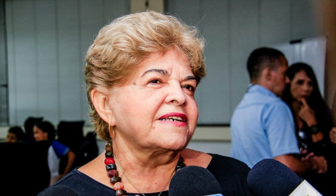 Secretaria inicia estudos para volta às aulas em Maceió