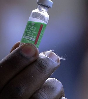 China libera IFA para Brasil produzir 16,6 milhões de doses de vacinas