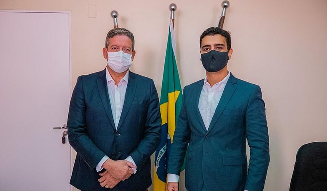 JHC e Arthur Lira disputam indicação do candidato a vice de Rodrigo Cunha
