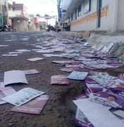 Ruas de Arapiraca amanhecem tomadas por lixo de campanha de candidatos