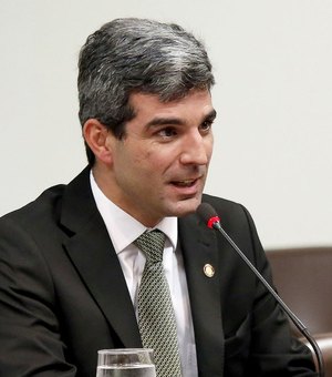 Presidente da OAB em Brasília é denunciado por corrupção e lavagem de dinheiro 