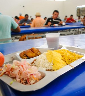 Restaurantes Populares de Maceió servem mais de duas mil refeições por dia para população que mais precisa