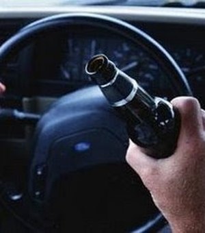 Comissão aprova penas mais duras para quem dirigir embriagado