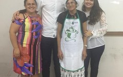 Merendeiras de Girau do Ponciano participam de palestra com nutricionista