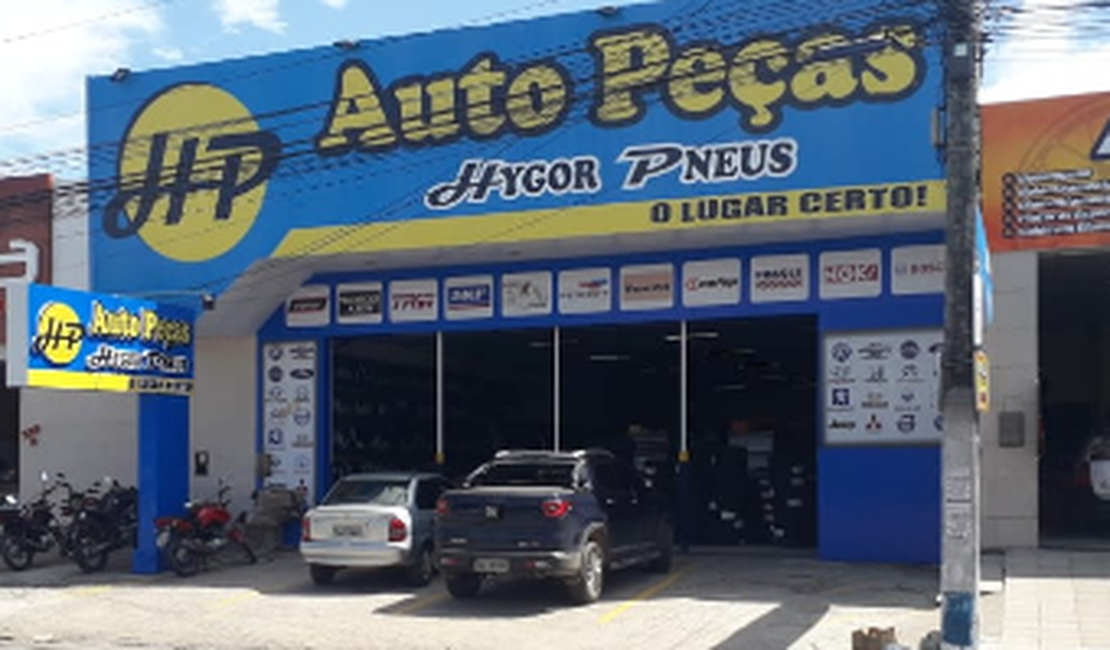 Hygor Pneus inaugura loja de autopeças em Arapiraca