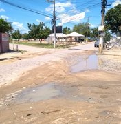 [Vídeo] Falta de pavimentação e esgoto a céu aberto causam transtornos no Planalto e Massaranduba