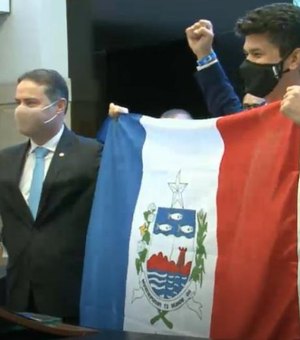 Durante leilão, concessão da Casal é vendida por mais de R$ 2 bilhões
