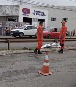 [Vídeo] Mulher morre após ser atropelada enquanto tentava atravessar a Avenida José Alexandre, em Arapiraca