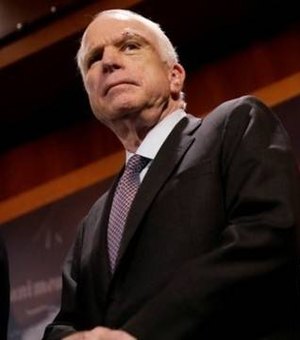 Morre o senador americano John McCain, vítima de um tumor no cérebro