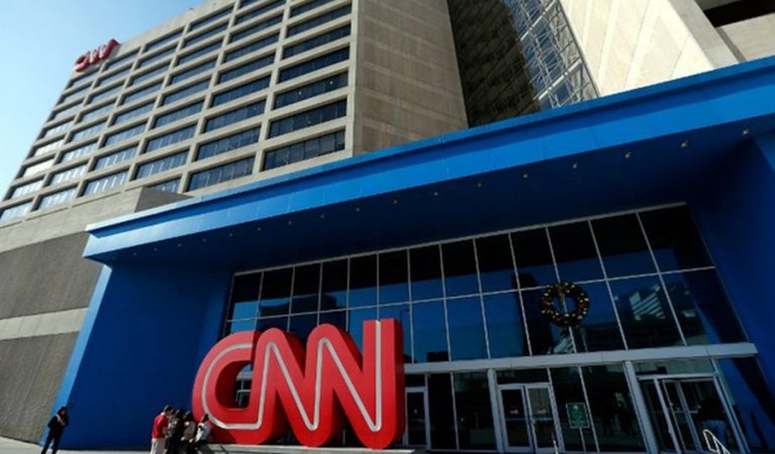 CNN se recusa a passar campanha mentirosa de Bolsonaro na Europa