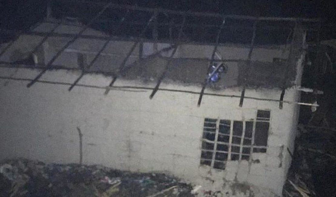 Perícia deve determinar causa de incêndio que matou bebê em Joaquim Gomes