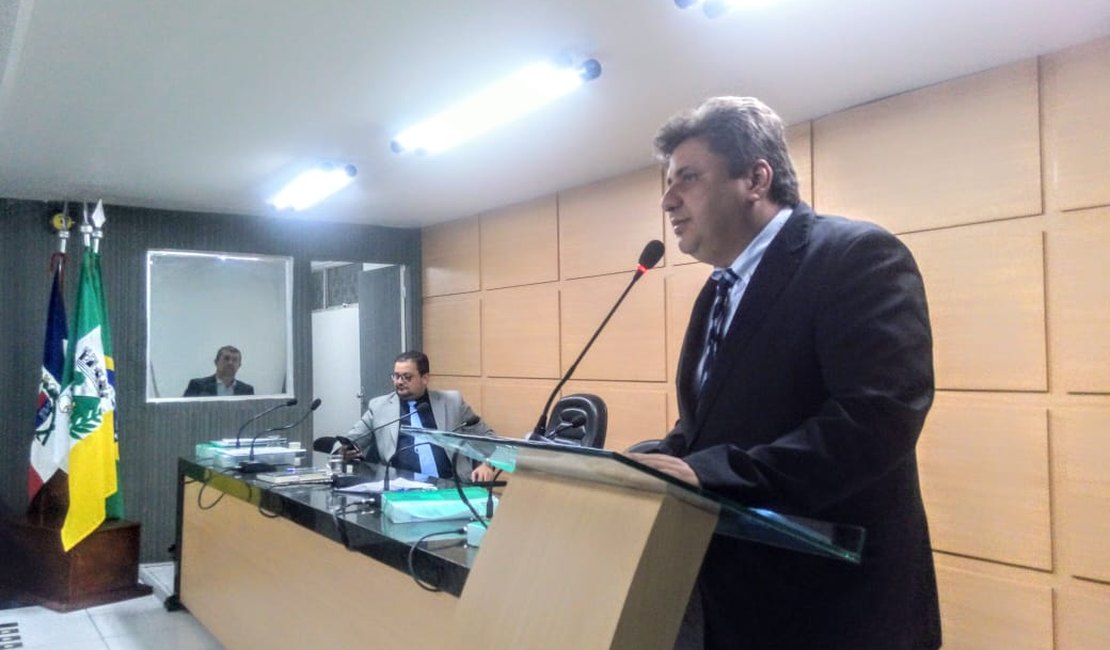 Presidente da Câmara envia nota à impresa e esclarece pauta de encontro com Luciano Barbosa 