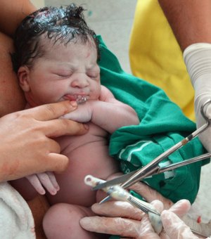 Cinco meses após inauguração, milésimo bebê nasce no Hospital da Mulher