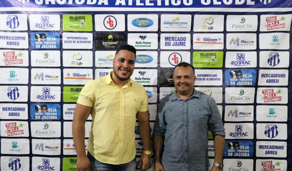 Jaciobá tem nova diretoria empossada na noite deste sábado