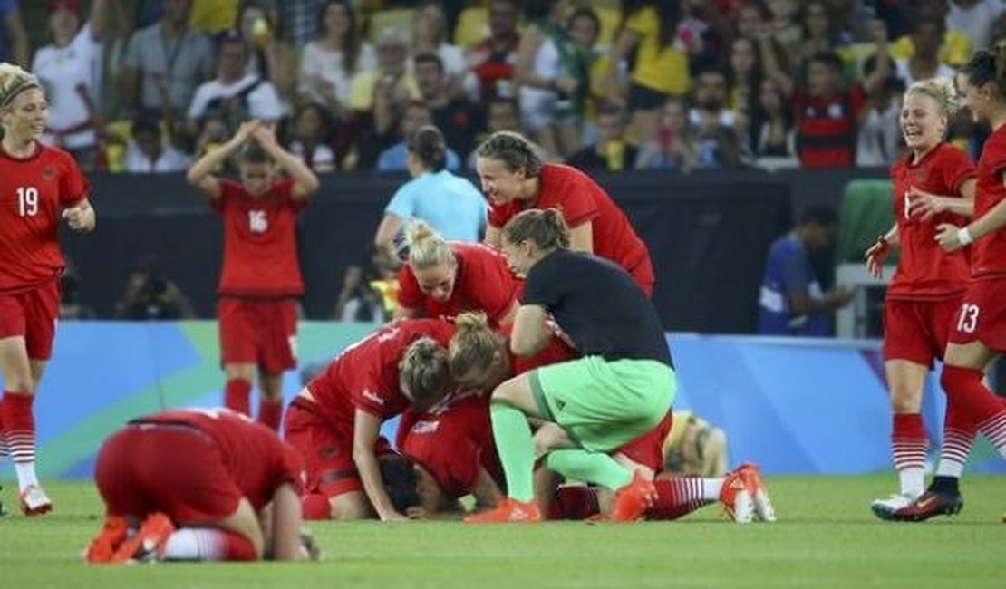 Alemanha vence Suécia e leva ouro do futebol feminino pela primeira vez