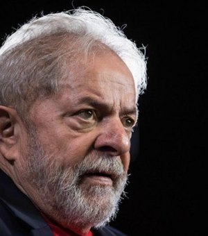 [Vídeo] Lula é pressionado pela família e namorada a aceitar cumprir pena em casa
