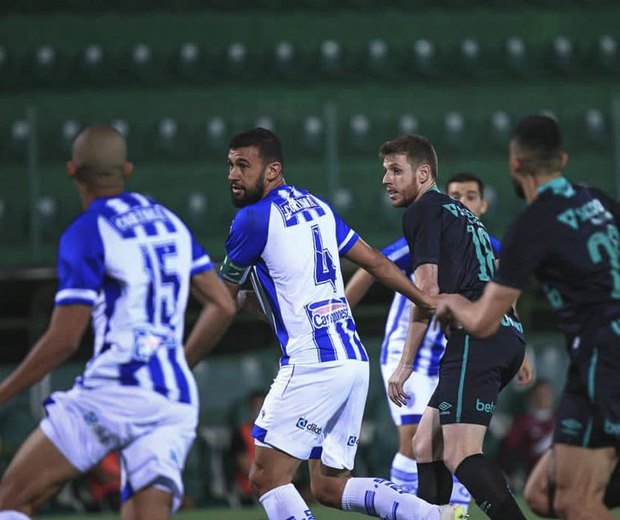 CSA empata com a Chape em jogo sem gols