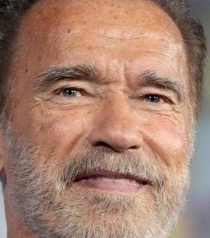 Atriz de Harry Potter revela mágoa de Schwarzenegger: “Peidou na cara”