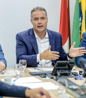 Ministro Renan se reúne com Alckmin e garante auxílio para pescadores e marisqueiras afetados em Maceió