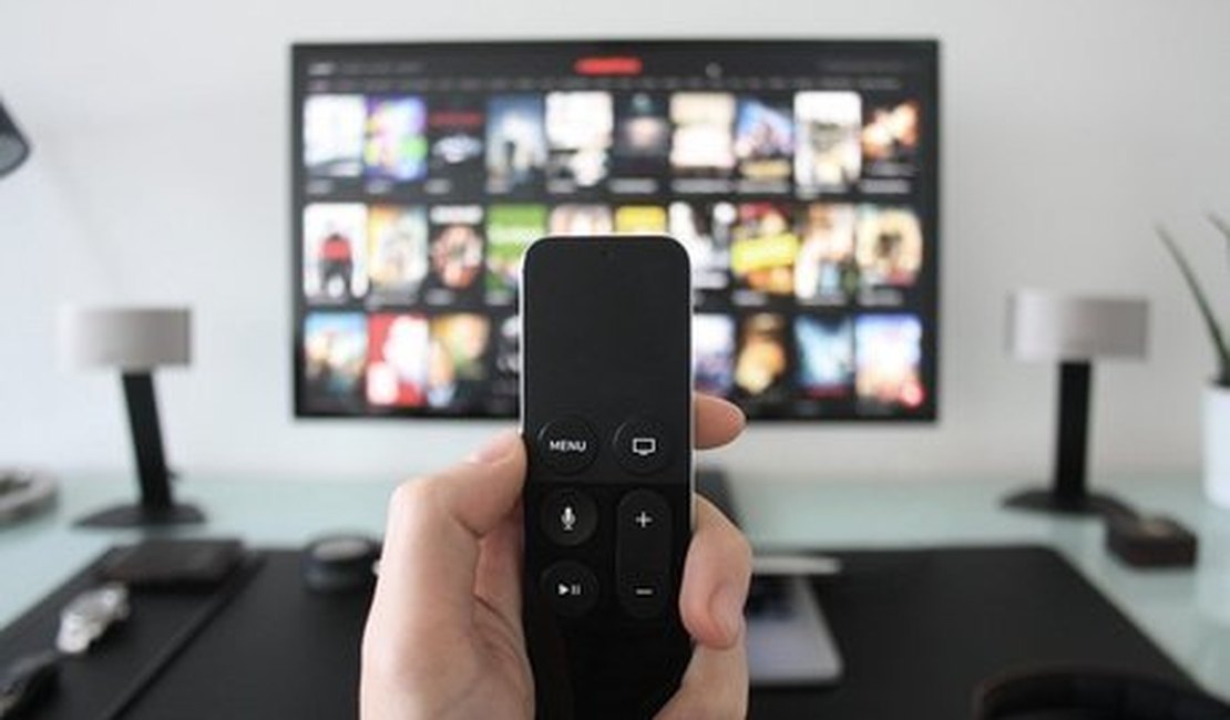 Um quarto da população brasileira tem televisão de tela fina, diz IBGE