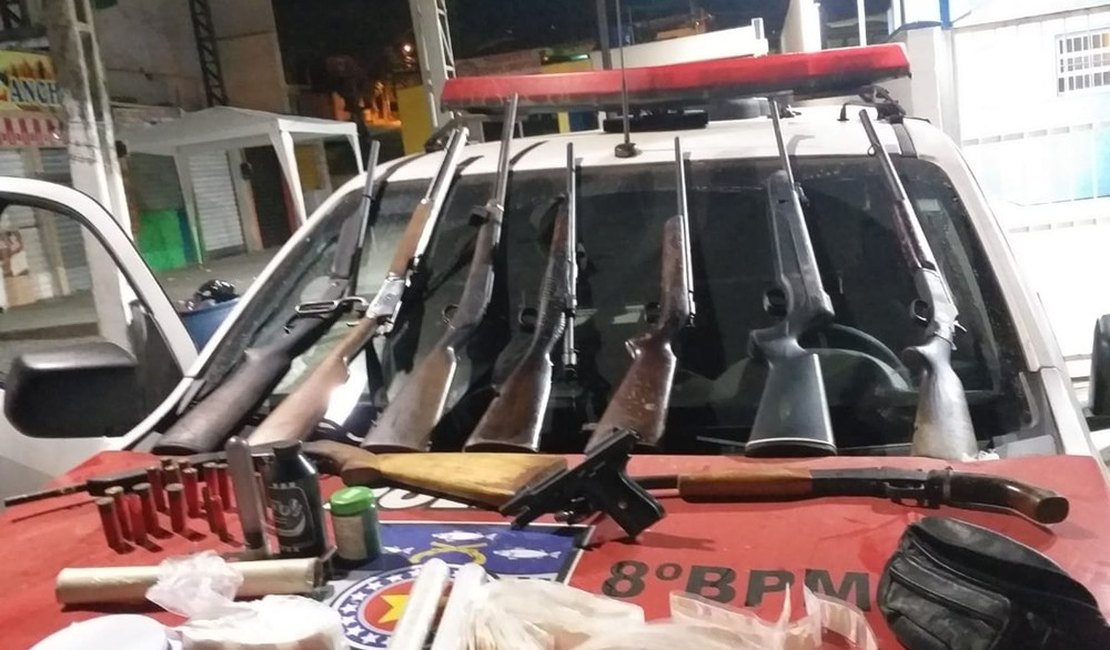 Operação apreende drogas, armas e prende suspeitos em Alagoas