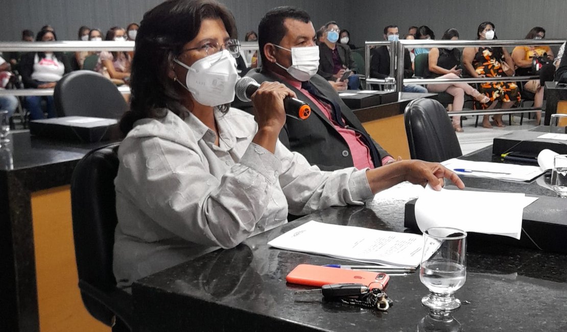 Vereadora solicita à Secretaria Municipal de Saúde distribuição de camisa com proteção UV para ACS