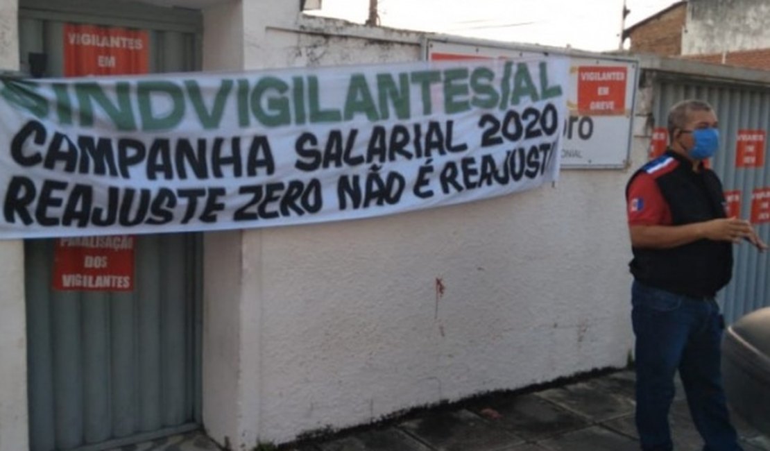 Vigilantes de Alagoas pressionam por reajuste salarial e entram em greve