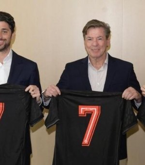 Após entendimento entre Vasco e investidor, Genoa dá boas-vindas ao clube carioca 'à família 777'