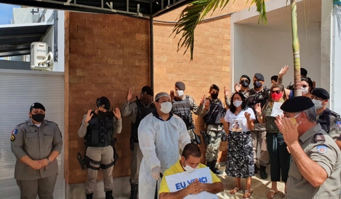 Sargento da PM se recupera da Covid-19 após 12 dias internado