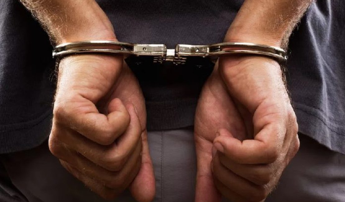 Homem é preso acusado de arrombamentos em Marechal Deodoro