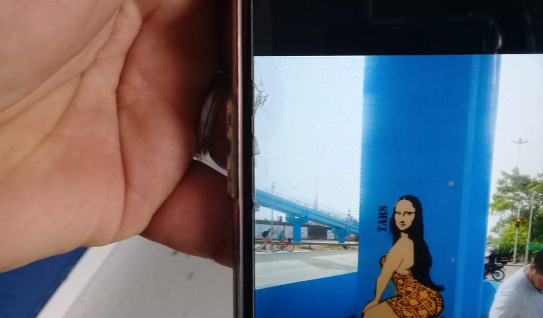 Artista criador da 'Monalisa funkeira' é preso em Maceió