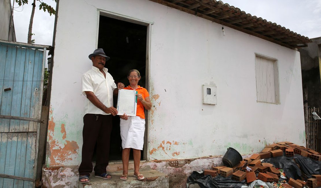 150 títulos de propriedade entregues pelo TJ em Jaramataia