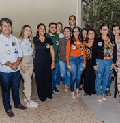 Davi Maia tem encontro com profissionais de enfermagem em Arapiraca