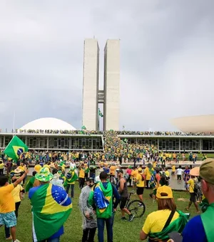 Interventor diz que há indícios de que trabalhadores dos Três Poderes participaram de ataque em Brasília