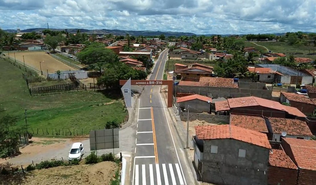 Rodovia que liga a cidade de Igaci a BR 316 recebe o nome Zequinha Barbosa