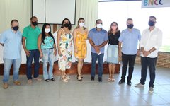 Presidente da APAE Alagoas distribui máscaras de tecido que foram doadas pelo banco Itaú e deputado federal Arthur Lira