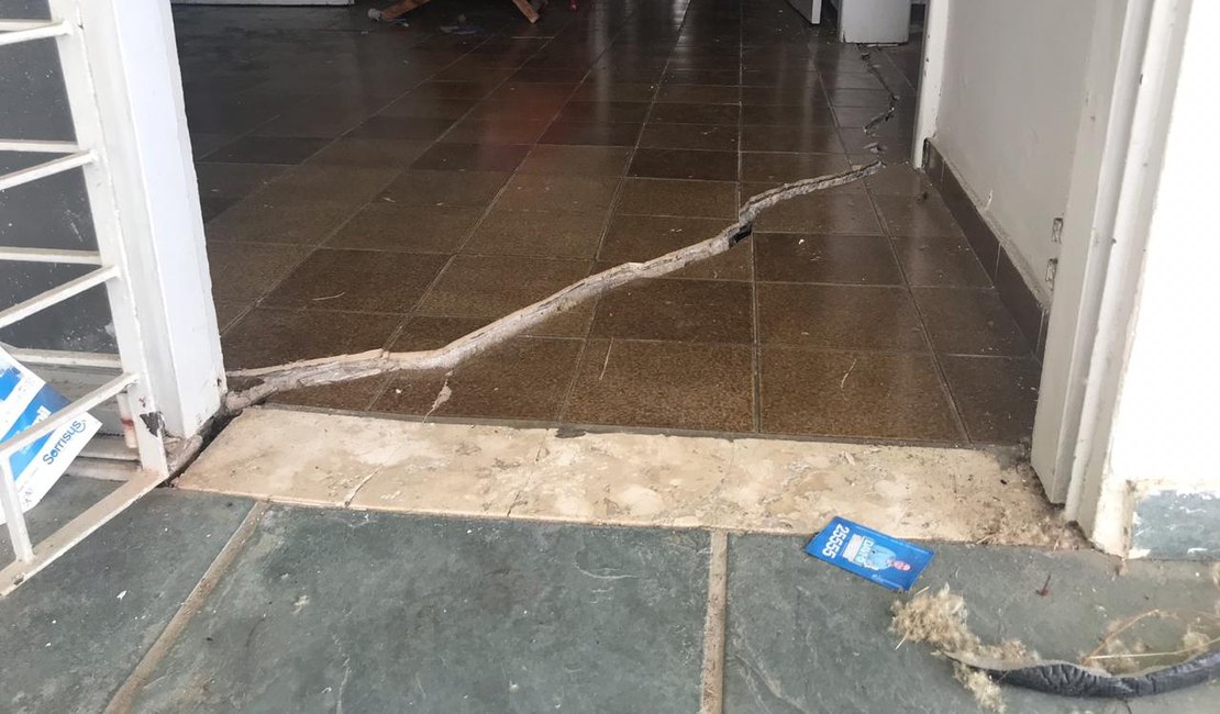 Braskem: 1,9 mil imóveis com rachaduras devem ser desocupados em Maceió